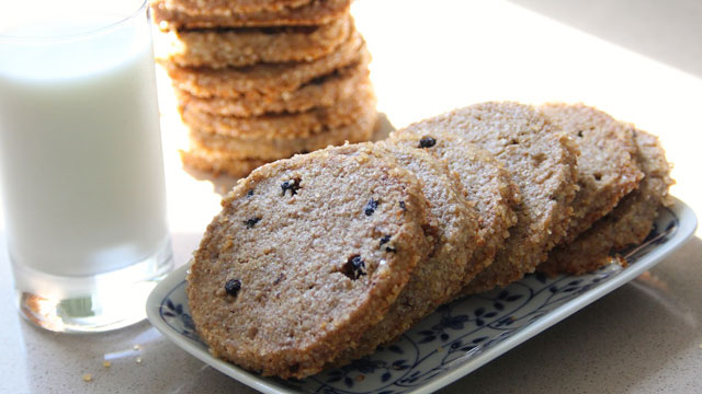 Rye Blueberry Cookies recipe