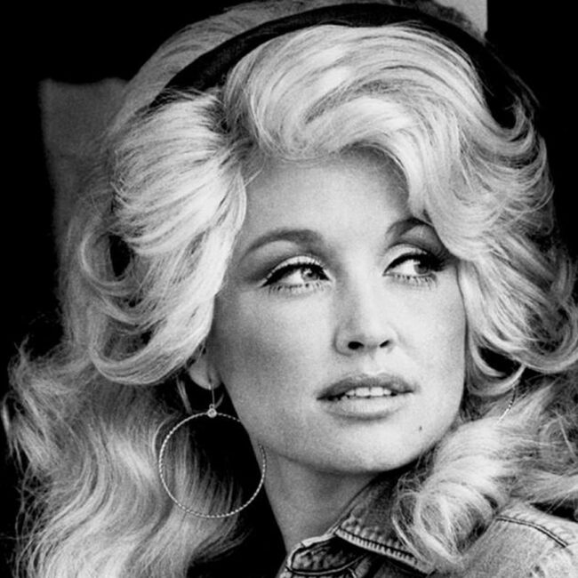 Dolly Parton, 1977 (public domain image, RCA Records)