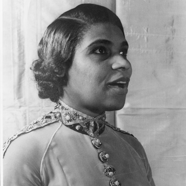 Opera singer Marian Anderson,, January 14, 1940. Photographer: Carl Van Vechten. Library of Congress Voice-Freedom-Marian-Anderson-music.jpg