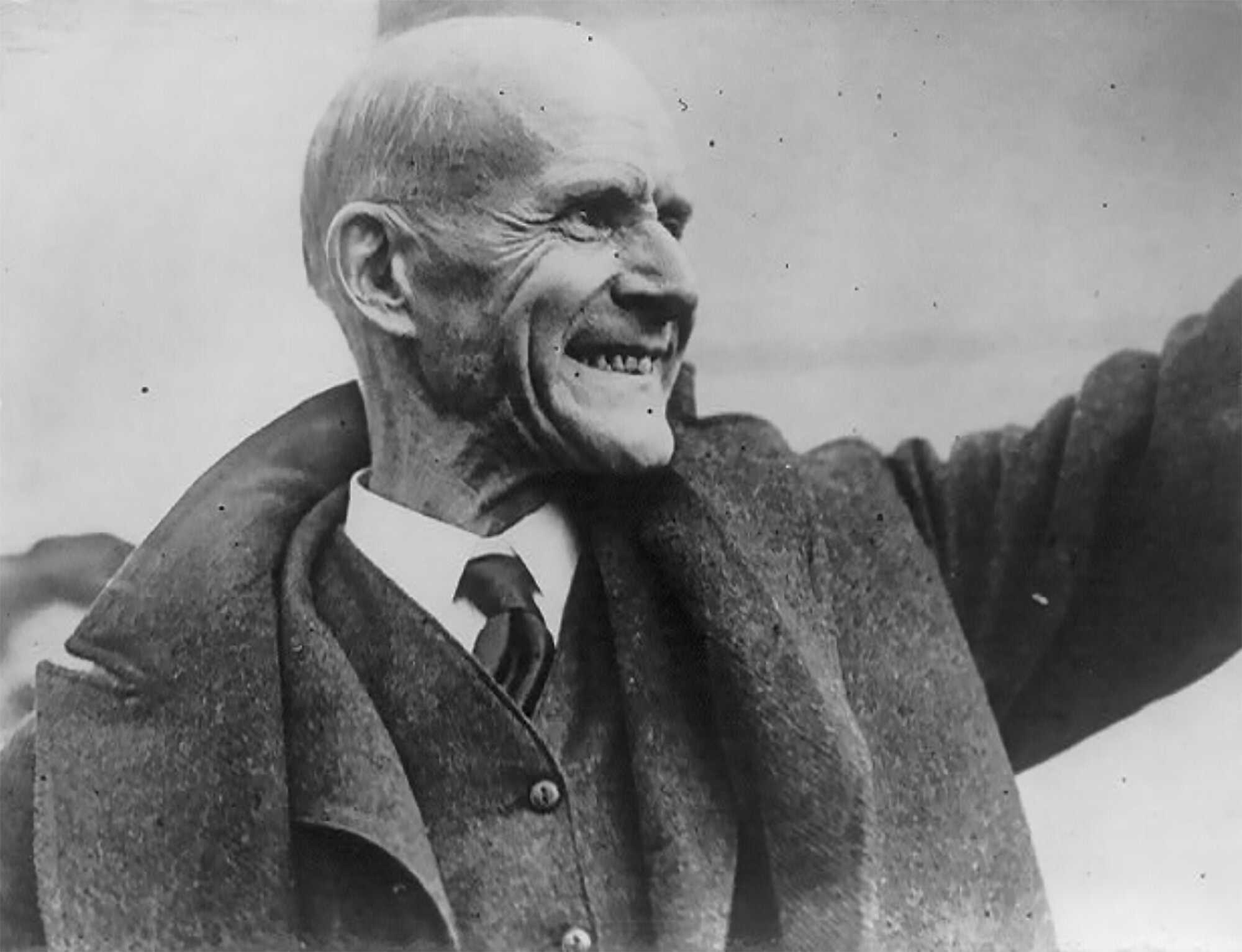 Eugene V. Debs, 5 times Socialist candidate for President, set free from prison on Christmas Day. 1921. Courtesy: Library of Congress Wilson-Eugene-debs-LOC-Eugene-V.-Debs,-5-times-Socialist-candidate-for-President,-set-free-from-prison-on-Christmas-Day-1921.jpg