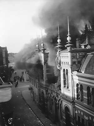 USHMM, Courtesy: Stadtarchiv Euskirchen Fight_nazi_1938.jpg