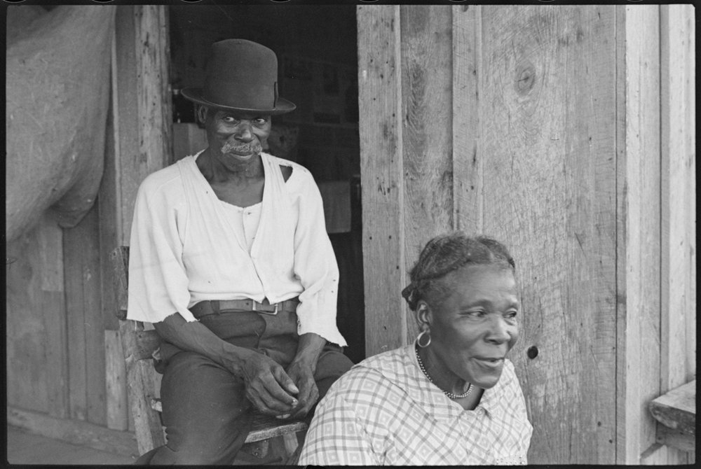 Sharecroppers, Pulaski County, Arkansas. 1937, photographer Ben by Shahn, United States Resettlement Administration, Library of Congress Harvest-Sharecropping-3.jpg