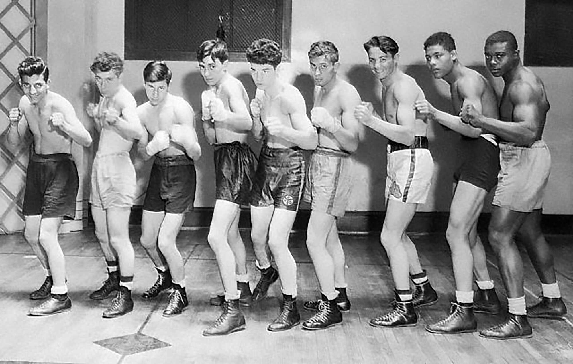 Courtesy: Getty Fight_louis_02.jpg