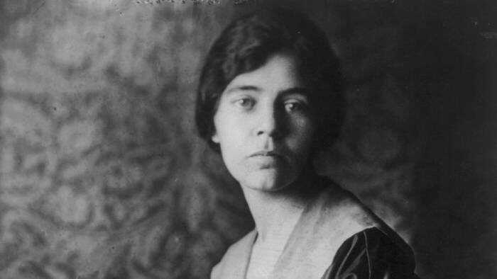 alice_paul-crop-c0-5__0-5-700x394.jpg
