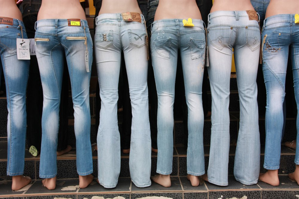 Jeans-low-rise-wikimedia.jpg