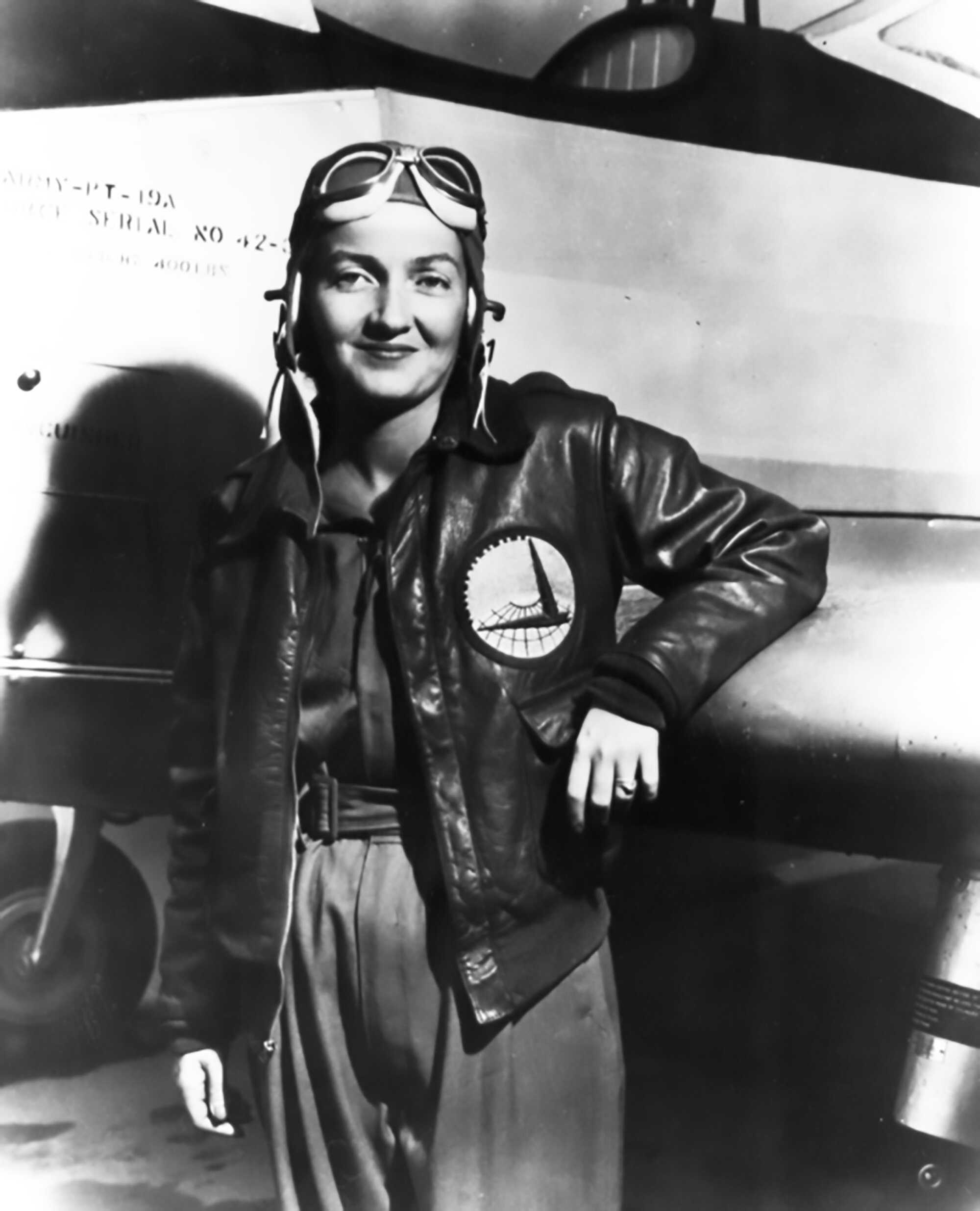 flygirls_nancy-love_2000.jpg