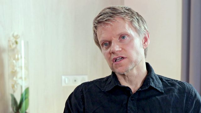 Marc Warren on Van der Valk