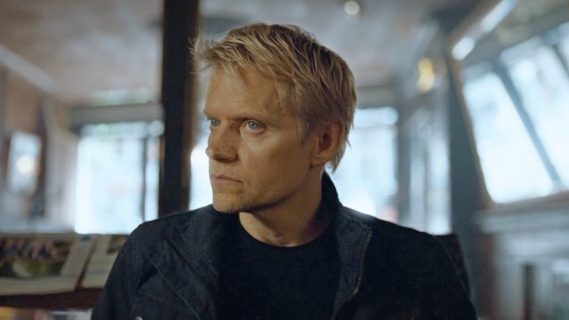 Marc Warren as Piet Van der Valk in Episode 1