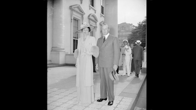 Crown Princess Martha and Crown Prince Olav of Norway outside the White House.