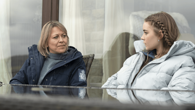 Nicola Walker in Annika Episode 5