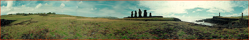 Panoramic photo of Ahu Tahai