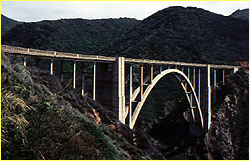 Arch bridge