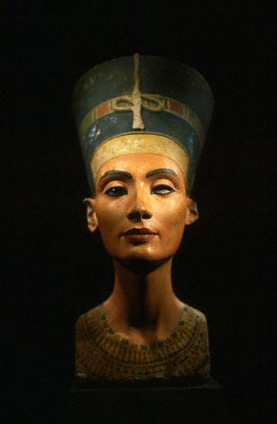 Nefertiti bust