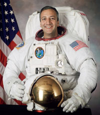 Michael J. Massimino