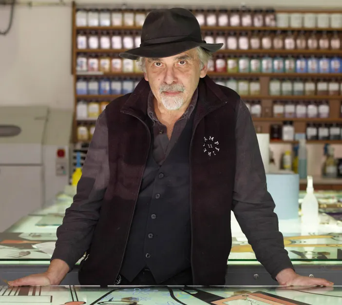 Portrait of Art Spiegelman in a studio