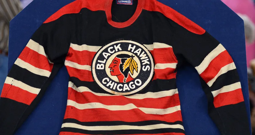 Sports Memorabilia expert Jasmani Francis gave the jersey an auction estimate of between $7,000 and $10,000.