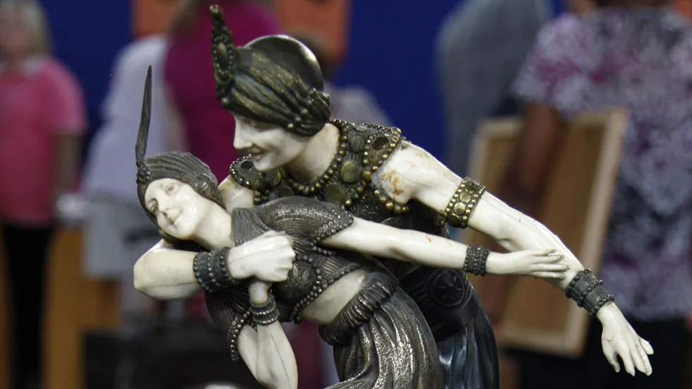 Chiparus sculpture